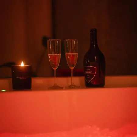 Lejlighed Scarlet Jacuzzi By Sofija *
